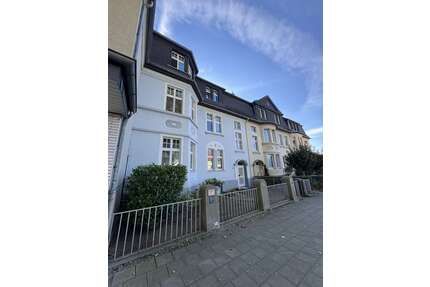 Haus zum Kaufen in Leverkusen 589.000,00 € 270 m²