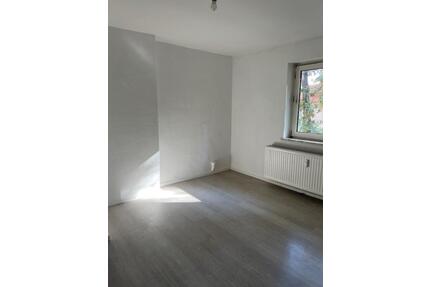 *Hinterberg 10, GBH | Ruhig gelegene, renovierte 3-Zimmer-Wohnung in Gebhardshagen - Salzgitter Ortschaft Nord