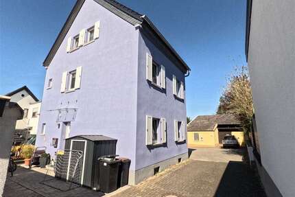 Haus zum Kaufen in Urmitz , Rhein 295.000,00 € 130 m²