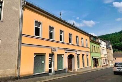 Kleines Wohn- und Geschäftshaus zum Wohnen & Arbeiten ! - Elsterberg