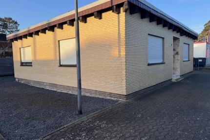 Bürogebäude mit Garage - 1.330,00&nbsp;EUR Kaltmiete, ca.&nbsp; 110,00&nbsp;m&sup2; in Celle (PLZ: 29227) Altencelle
