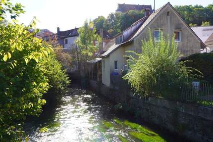 Idylisches Haus mit Werkstatt in Warthausen