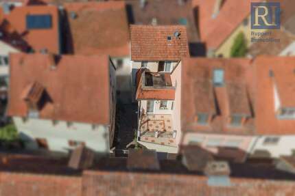 Haus zum Kaufen in Frickenhausen am Main 149.000,00 € 130 m²