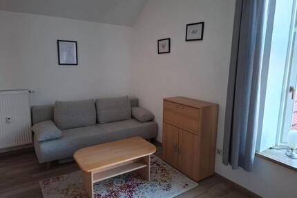 Appartement - 300,00&nbsp;EUR Kaltmiete, ca.&nbsp; 28,00&nbsp;m&sup2; in Störnstein (PLZ: 92721)