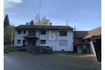 VIELFÄLTIGE NUTZUNGSOPTIONEN - 398.000,00&nbsp;EUR Kaufpreis, ca.&nbsp; 350,00&nbsp;m&sup2;&nbsp;Wohnfl&auml;che in Malsburg-Marzell (PLZ: 79429)