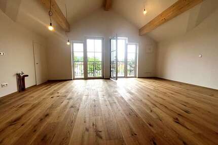 Wohnung zum Mieten in Siegsdorf 814,00 € 57.3 m²