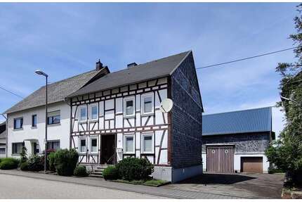 Haus zum Kaufen in Peterswald-Löffelscheid 495.000,00 € 280 m²