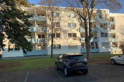 Hochheim I 2 Zimmer, Küche, (neues) Bad und Balkon - Hochheim am Main