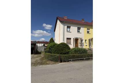 Haus zum Kaufen in Riesa 69.500,00 € 86 m²