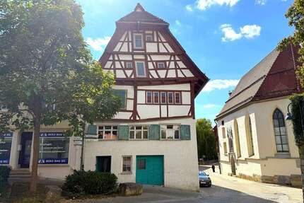 Haus zum Kaufen in Ehingen 450.000,00 € 1 m²