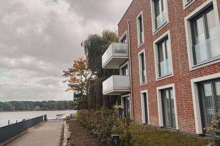 Wohnung zum Kaufen in Neuruppin 287.000,00 € 57.34 m²