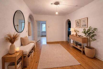 Stilvolle 3-Zimmer-Altbauwohnung in Hamburg-Lokstedt - modernes Wohnen im sanierten KfW-55-Haus