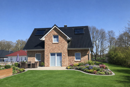 Landhaus mit Herrengiebel in Elsten - Cappeln (Oldenburg)