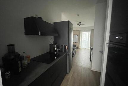 Möblierte 2-Zimmer-Wohnung mit Balkon - Berlin Lichtenberg