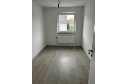 2-Zimmer-Wohnung frisch gestrichen ( WBS ) - Dortmund Huckarde