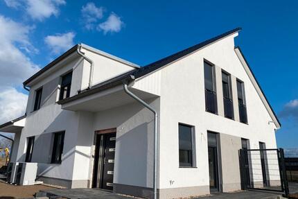 Moderne Doppelhaushälfte in Bergen - Wanzleben (Börde), 117qm - Wanzleben-Börde