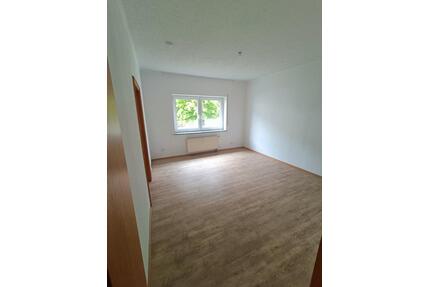 Helle 3 Zimmer Wohnung - 470,00&nbsp;EUR Kaltmiete, ca.&nbsp; 59,00&nbsp;m&sup2; in Flammersfeld (PLZ: 57632)