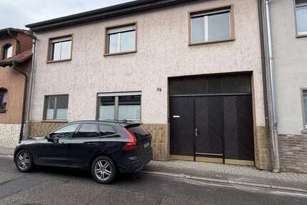 Haus zum Mieten in Plankstadt 2.350,00 € 175 m²