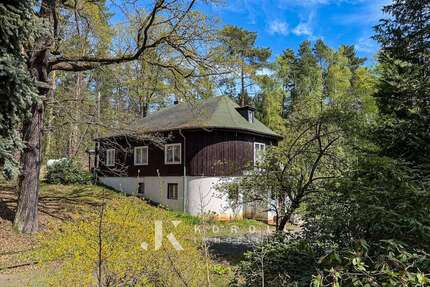 Haus zum Kaufen in Oßling 175.000,00 € 172 m²
