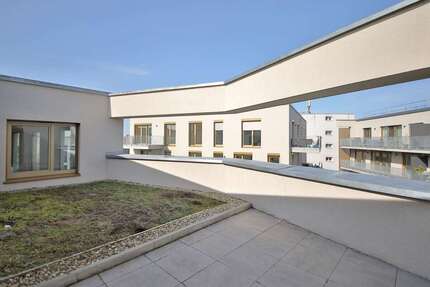 Wohnung zum Mieten in Böblingen 2.209,67 € 106.49 m²