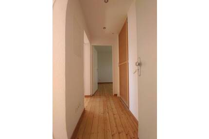 2-Zimmer-Wohnung mit großem Balkon - Mannheim Waldhof