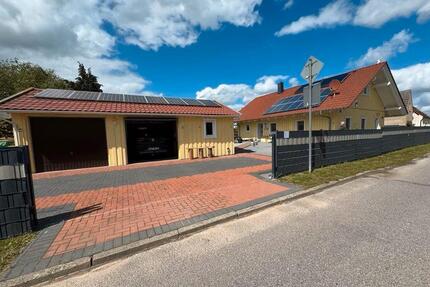 Einfamilienhaus Doppelgarage Grundstück modernste Ausstattung - Plau am See