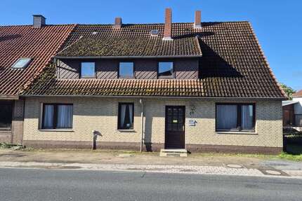 Haus zum Kaufen in Springe 175.000,00 € 199 m²