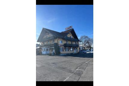 Moderne 3-Zimmer-Wohnung mit Balkon und Einbauküche in Löffingen