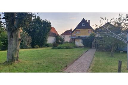 Einfamilienhaus mit großem Garten und Einliegerwohnung - Altenstadt