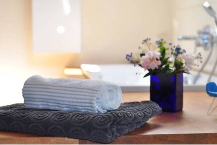 Über 300 m² für Wohnen und Arbeiten unter einem Dach - Wiesbaden Erbenheim