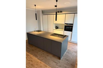 Penthouse Wohnung mit Dachterrasse 3-Zimmer - Waldkraiburg