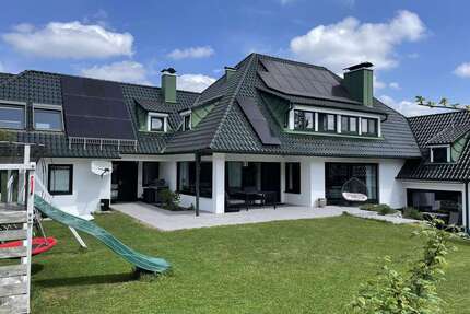 Haus zum Kaufen in Dietenheim 1.190.000,00 € 401 m²