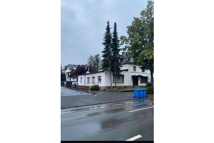 MFH mit 5 Wohneinheiten + 2 Garagen | 42.000 € Jahresmiete - Olsberg
