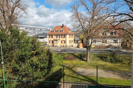 Helle 4 Zimmer Wohnung im Zentrum vom Tauberbischofsheim -Parkbli