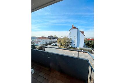 Stilvolle 2 Zimmer Wohnung mit Balkon - Bad Vilbel