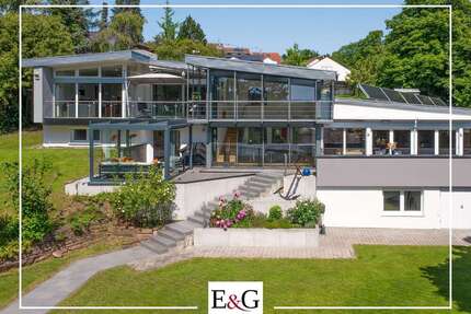 Haus zum Kaufen in Neckartenzlingen 1.975.000,00 € 352 m²