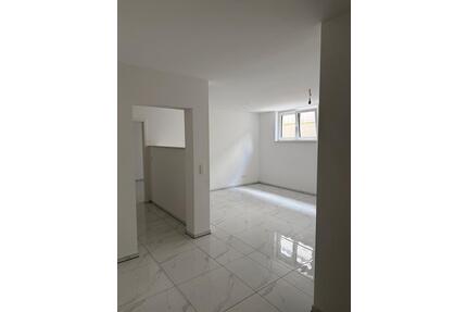 Schifferstadt: Helle 2-Zimmer-Wohnung, sofort frei