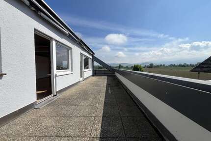 Wohnung zum Kaufen in Bad Krozingen 360.000,00 € 107.52 m²