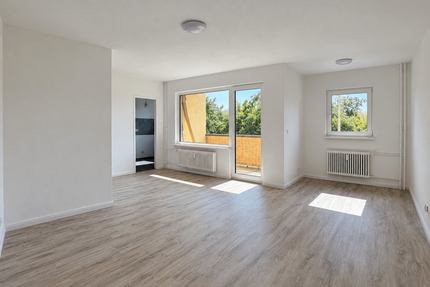 Wohnung zum Mieten in Berlin 700,00 € 53.71 m²