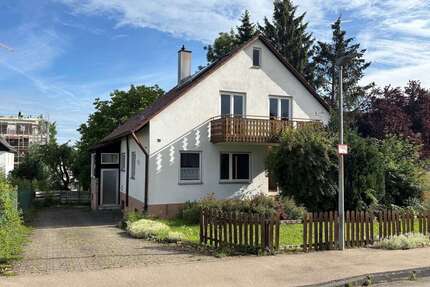 Haus zum Kaufen in Laichingen 299.000,00 € 152.75 m²