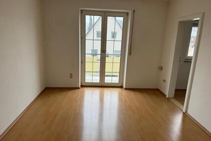 2 ZKB mit EBK und Balkon in Augsburg Lechhausen