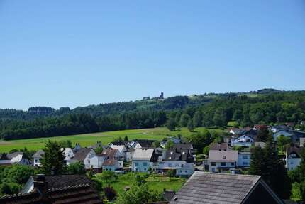 Haus zum Kaufen in Sinn 385.000,00 € 192.89 m²