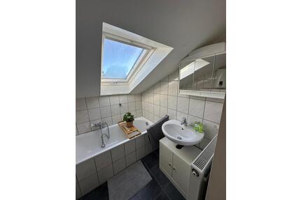 DG Wohnung zu vermieten - 550,00&nbsp;EUR Kaltmiete, ca.&nbsp; 60,00&nbsp;m&sup2; in Bad Kreuznach (PLZ: 55543) Bad Münster am Stein-Ebernburg