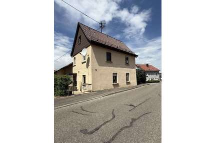 Haus zum Mieten in Löwenstein-Reisach 1.100,00 € 85 m²