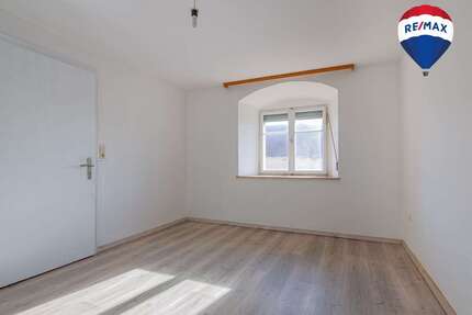 Haus zum Kaufen in Klettgau 265.000,00 € 137 m²