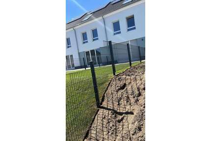 Haus zum Mieten in Röth 1.750,00 € 141 m²