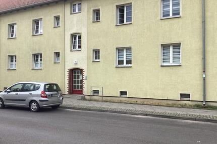 4 Zimmer im Grünen - 853,00&nbsp;EUR Kaltmiete, ca.&nbsp; 83,39&nbsp;m&sup2; in Hennigsdorf (PLZ: 16761)