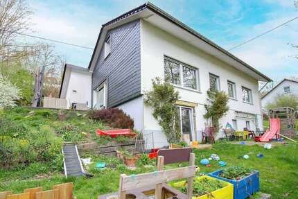 Haus zum Kaufen in Siegen 319.000,00 € 165 m²