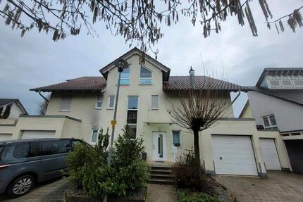 Wunderschöne 4,5 EG Wohnung auf 2 Ebene mit Südausrichtung. - Bad Friedrichshall