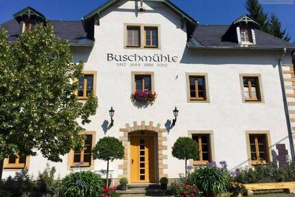 2-Raum-Erdgeschosswohnung mit Einbauküche in SchmiedebergBuschmühle! - Dippoldiswalde-Schmiedeberg